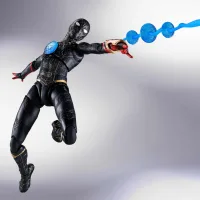 FIGURA TAMASHII NATIONS MARVEL SPIDER-MAN NO WAY HOME SPIDER-MAN TRAJE NEGRO & DORADO SH FIGUARTS