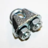 Sujeta Cables Recto Galvanizado Din 741 3 mm.