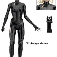 FIGURA NECA DC COMICS BATMAN RETURNS CATWOMAN MICHELLE PFEIFFER