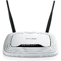 ROUTER WIFI 300 MBPS + SWITCH 4 PTOS ANTENAS FIJAS TP-LINK